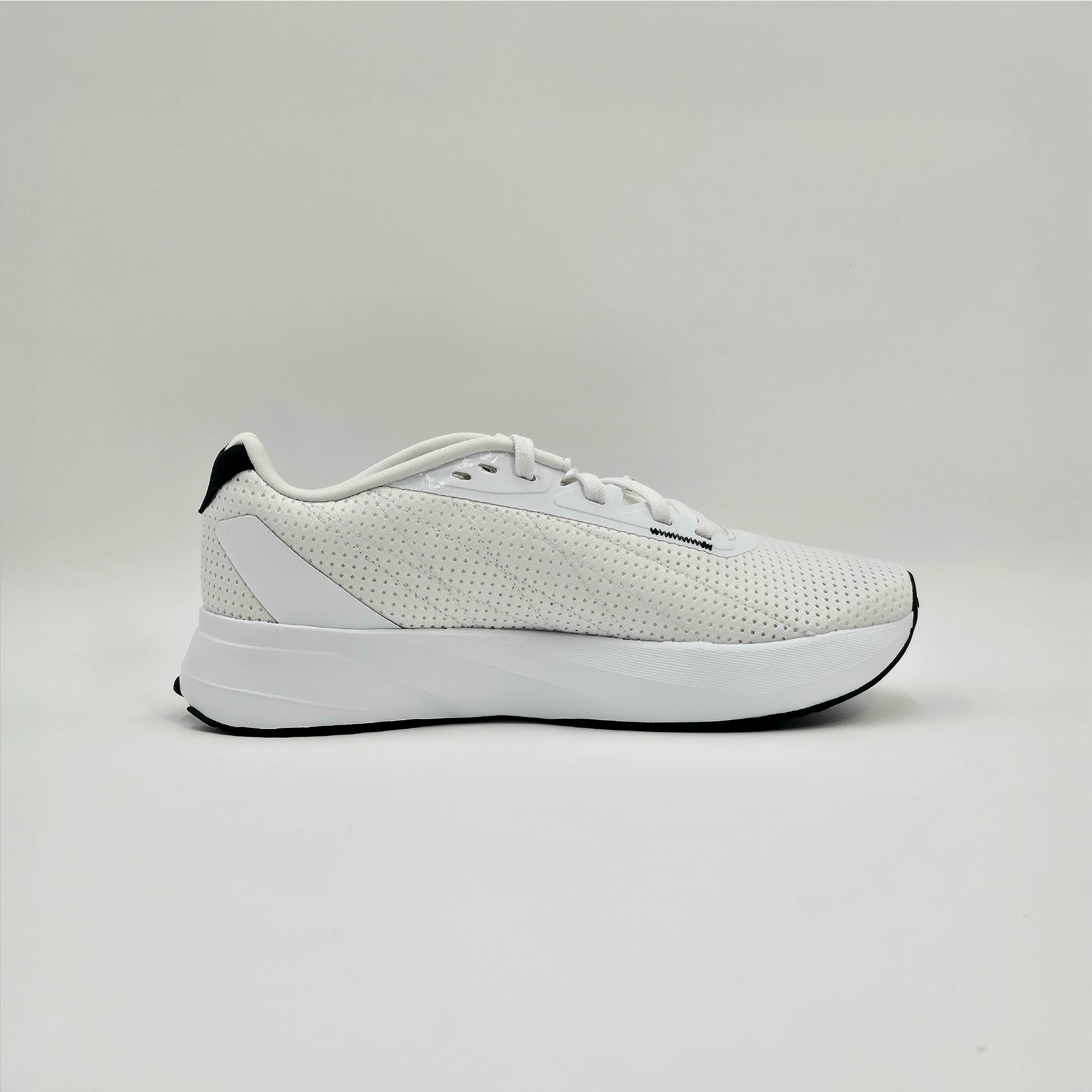 [국내매장판] 아디다스 운동화 듀라모 남자 가벼운 발편한 런닝화 헬스화 신발 화이트블랙, 250