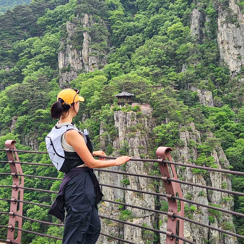 rnrn 경량 등산가방 소형 배낭 미니 가벼운 트레일러닝 트레킹 백팩