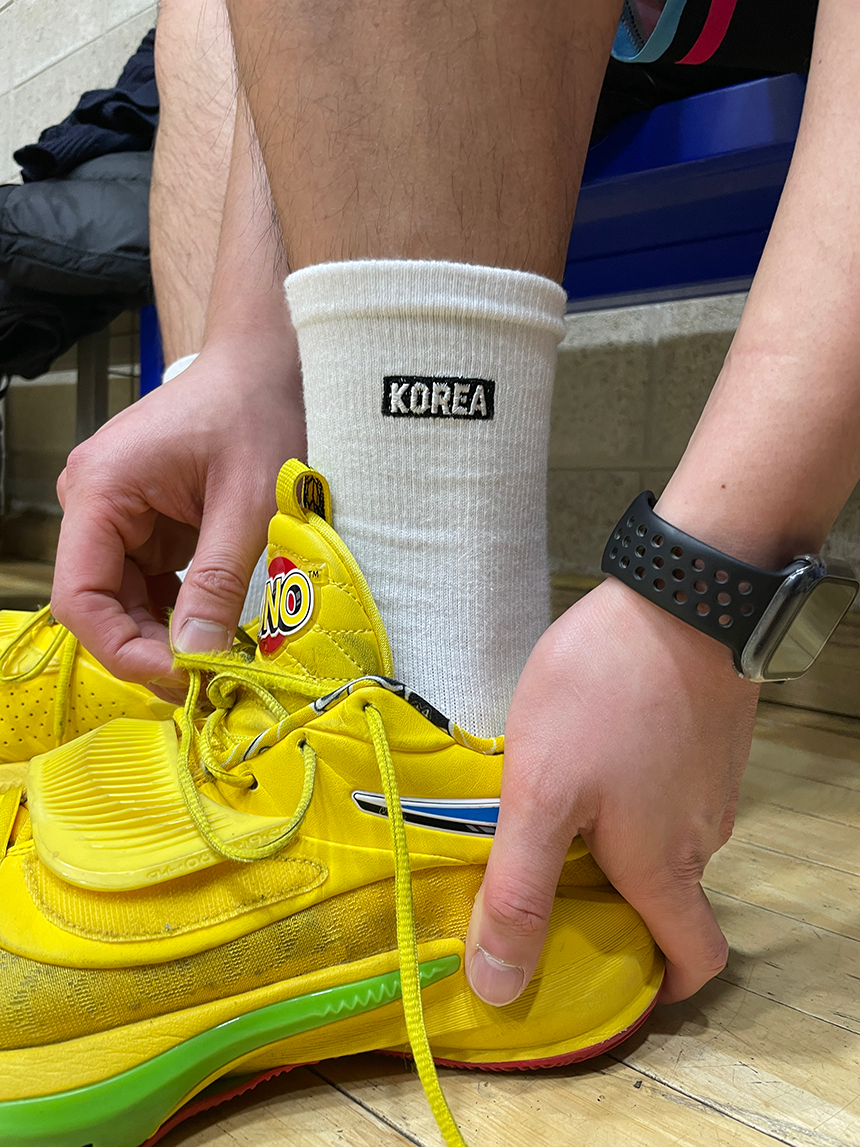 인아우트 논슬립 코리아 기능성 스포츠 농구 피클볼 러닝 양말