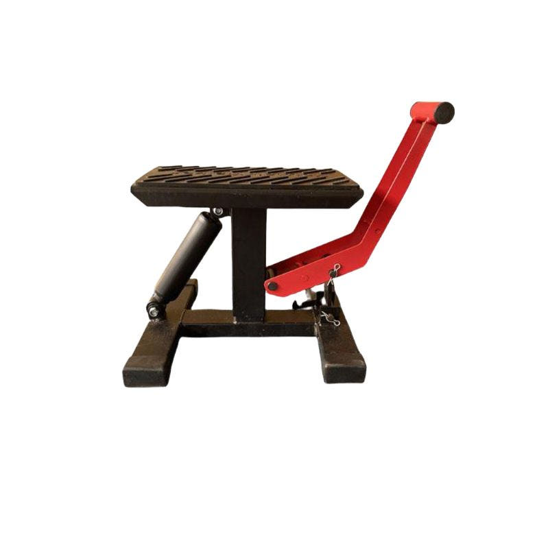 정비 리프트 사용 모습