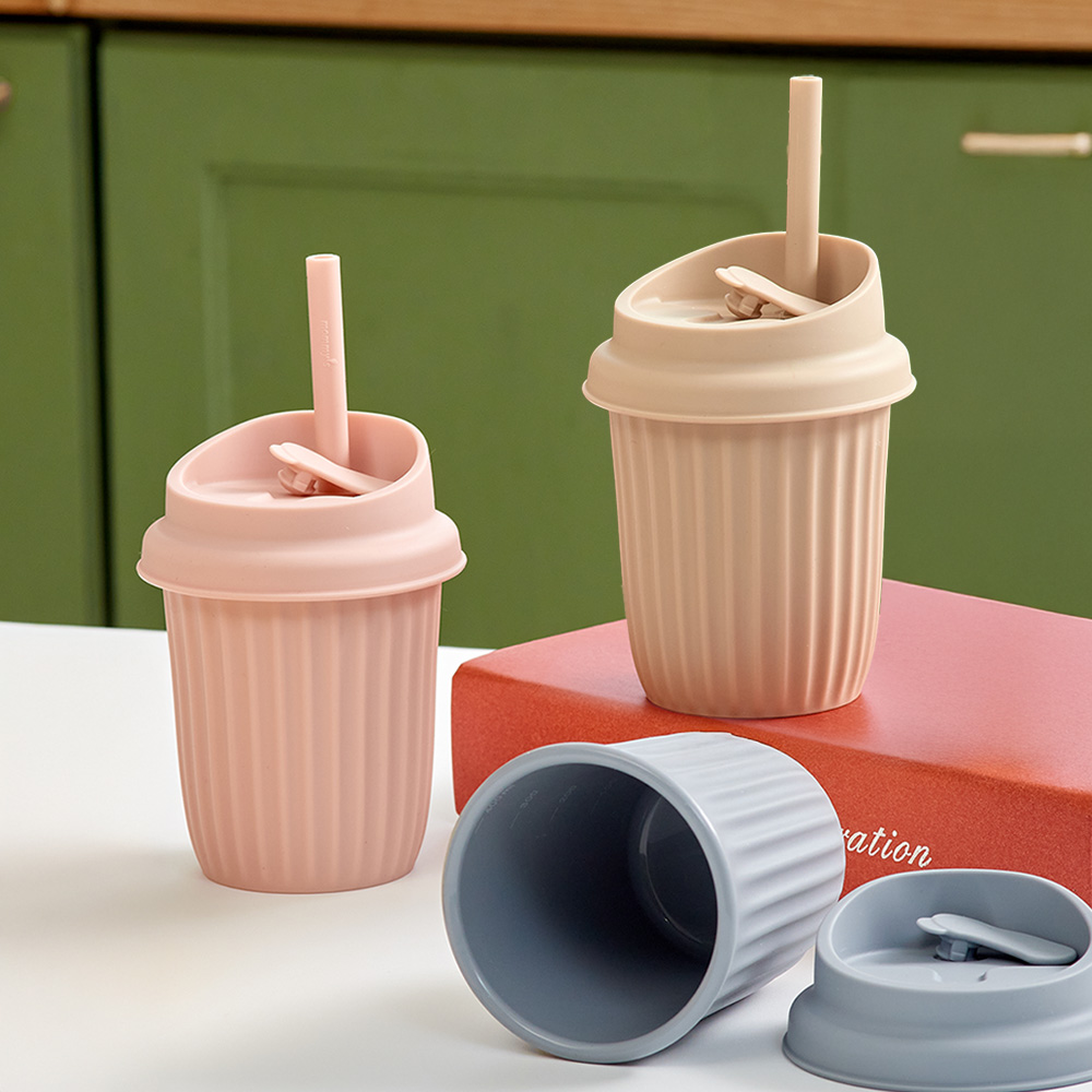 마미스테이블 아기빨대컵 S(250ml) 최상급 식품등급 실리콘 간편한세척(빨대솔포함)