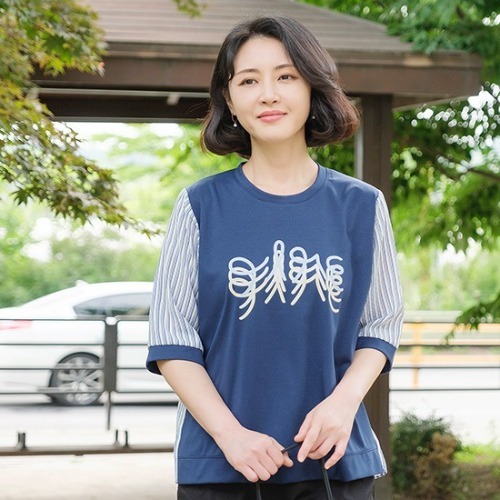 엄마옷 조이마담 T51708 ST 배색 패치 티셔츠 중년여성의류 - 상품 이미지