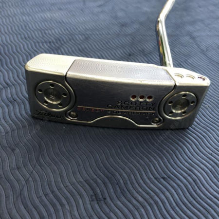 [스카티 카메론][중고]스카티카메룬 스퀘어백 34인치 말렛퍼터