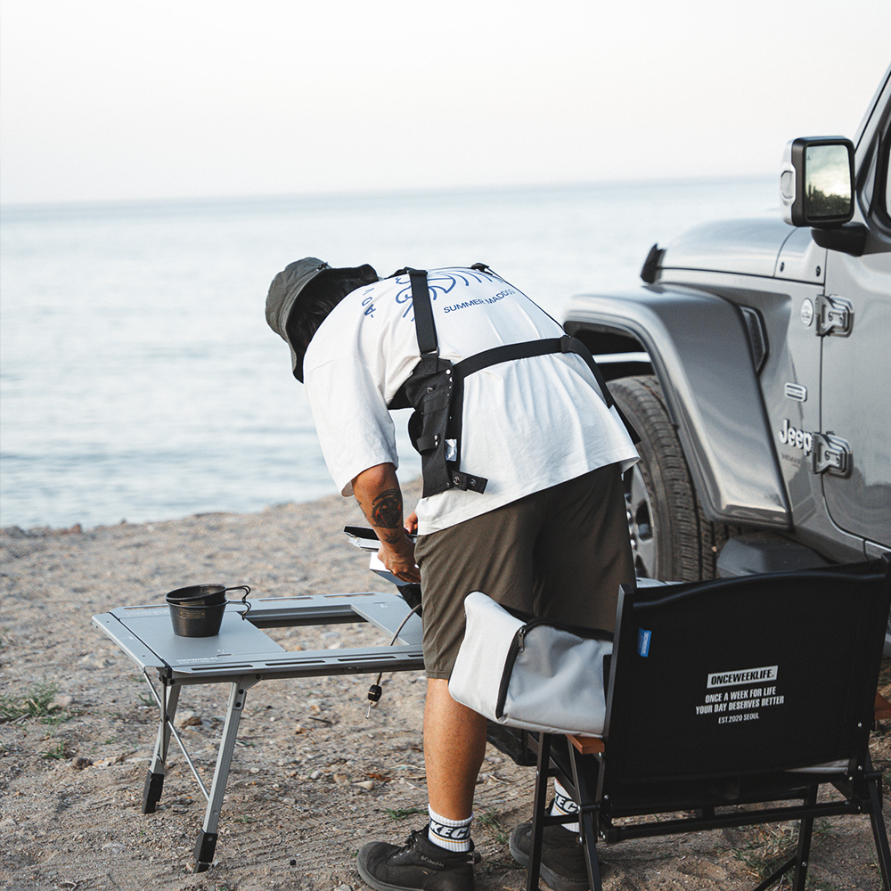 원스위크라이프 캠핑 IGT 접이식 테이블 L, 실버