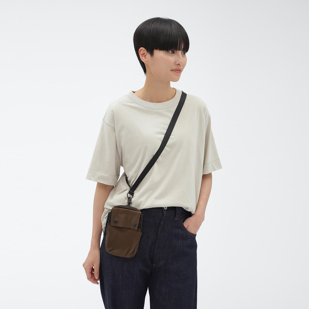 MHL 마가렛호웰 숄더백 WORN NYLON OXFORD 크로스백 5954271505 - 메인 이미지