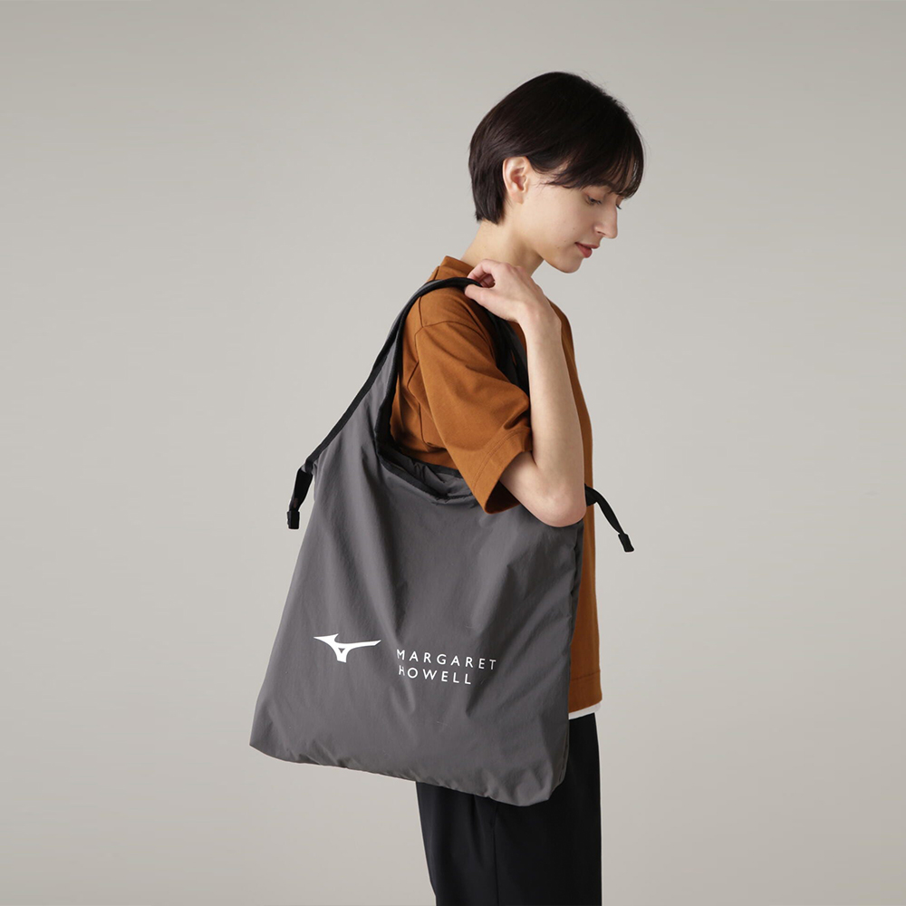 마가렛호웰 숄더백 LIGHTWEIGHT NYLON POPLIN 가방 5784135010 - 메인 이미지