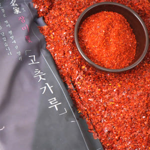 25년 장미빛 국산 햇 고춧가루 1kg 보통맛 굵은 김장용 안매운 맛있게 먹은 솔직 후기 - 상품 이미지 2