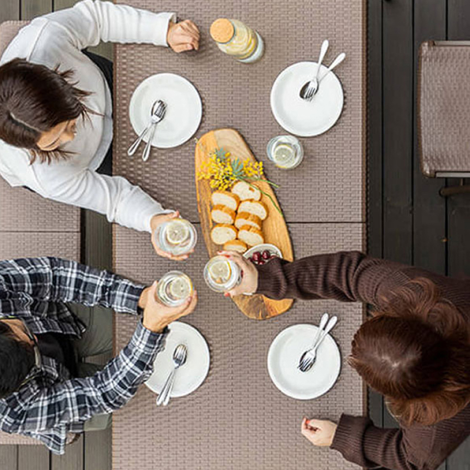 가든테일스 6인용 접이식 브로몰딩 야외테이블세트 라탄 디자인 테라스 카페 정원 야외테이블