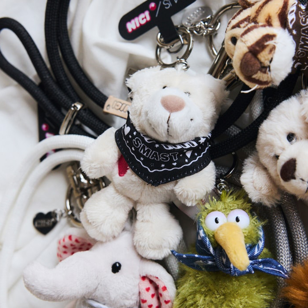 니키 X 스마스트 열쇠고리 GLITTER STRAP 반다나 인형 모바일 스트랩 키링 1476421900010 - 상세 이미지 3