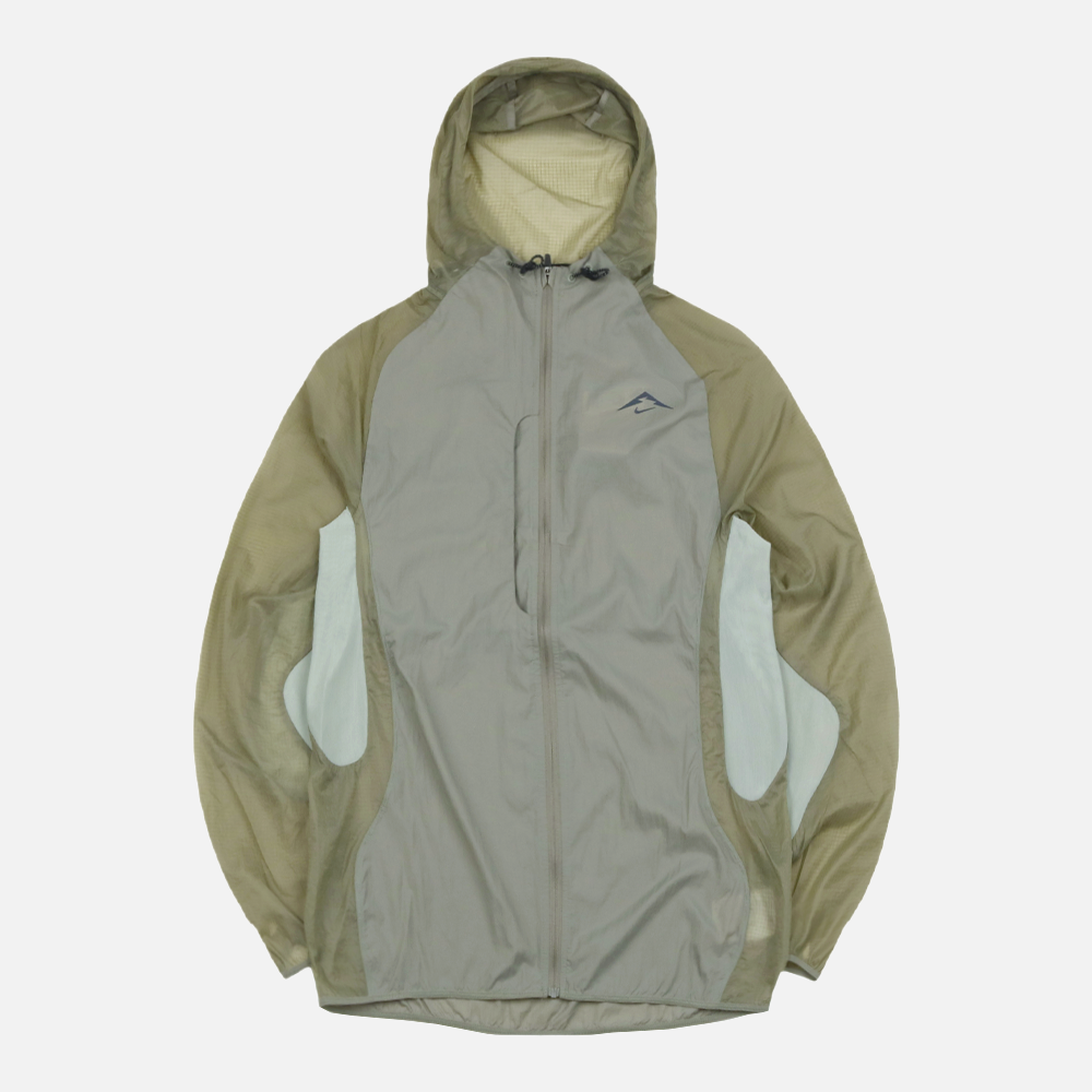 나이키 트레일 에어리즈 러닝 바람막이 자켓 FN4003-320