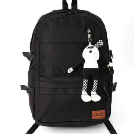 데이슬롯 인형키링 캐주얼 백팩 블랙 실용적인백팩