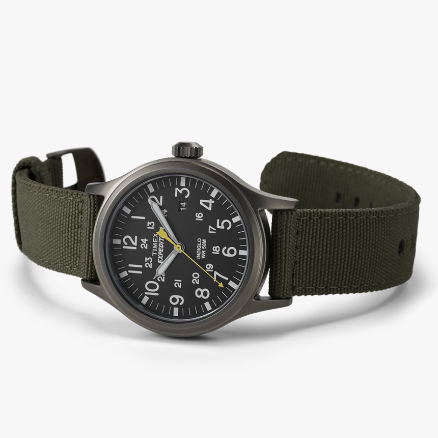 타이맥스 익스페디션 스카우트 카키스트랩 인디글로 백라이트 시계 40mm T49961 사진 4