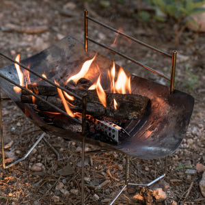캠핑문 연소 보조 스테인리스 더미 장작 완전연소 연기감소 받침대 A4-C 운동러 솔직 후기 | 실사용 리뷰 - 상품 이미지 3