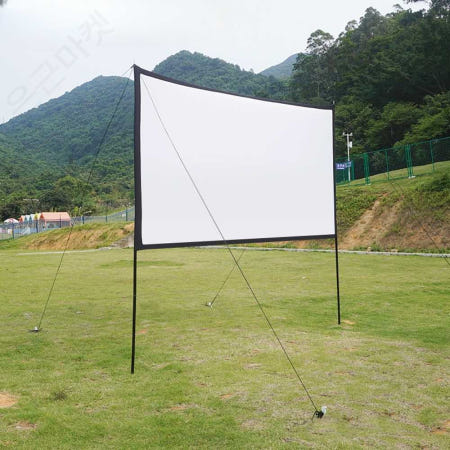 [해외]빔스크린 120인치 야외 휴대용 펜션 축구 경기중계 소프트 스크린 72인치