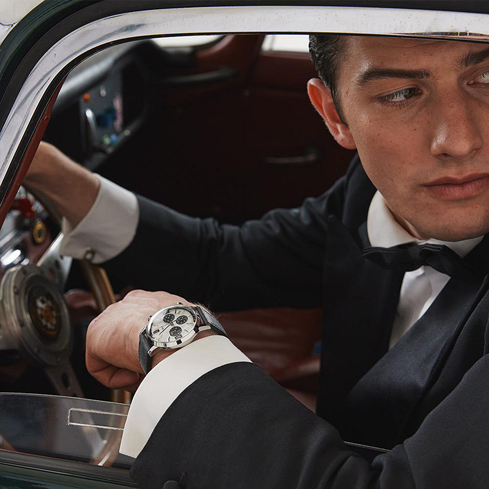 타이맥스 멀린 크로노그래프 타키미터 가죽스트랩 남자시계 40mm TW2W10300