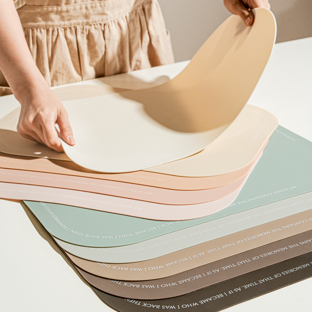 하루의공간 레터링 실리콘 방수 식탁 매트 테이블 식탁보 패드