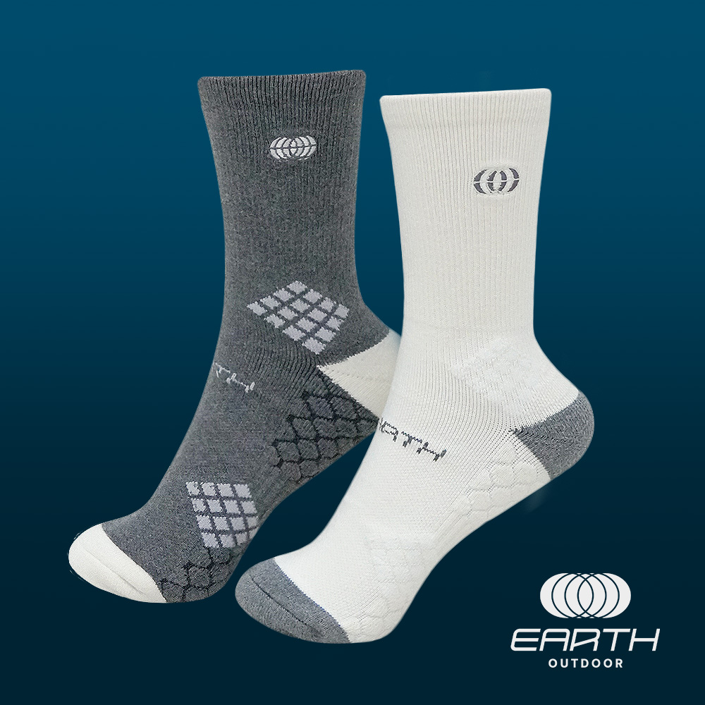 어스아웃도어 러닝 양말 스포츠 마라톤 운동 헬스 두꺼운 중목 장목 양말 크루삭스