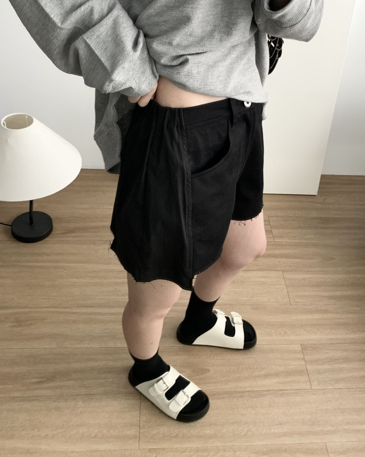 아웃핏 몬토레 팬츠 옆밴딩 3부 A라인 숏팬츠 (2c) - 상세 이미지 4