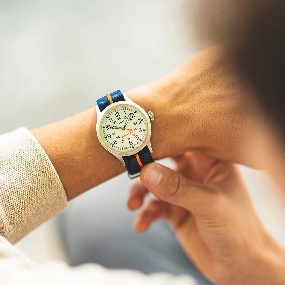 타이맥스 익스페디션 노스 시에라 인디글로 패브릭 야광시계 40mm TW2V22800