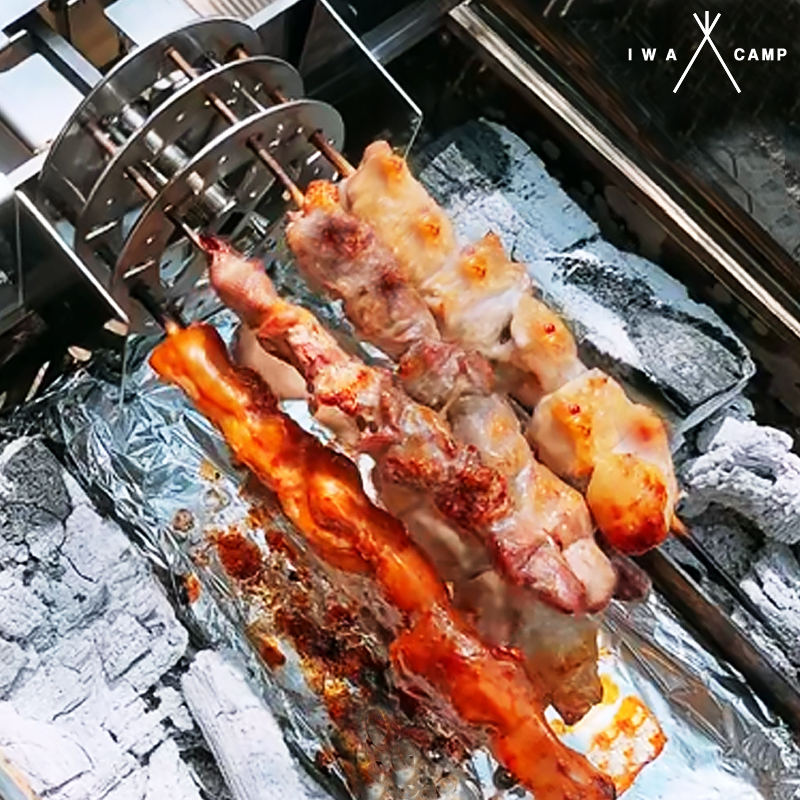 [국내생산]아이와캠프 캠핑 자동꼬치그릴 롤링 구이기 밀키트꼬치 숯불바베큐 화로대