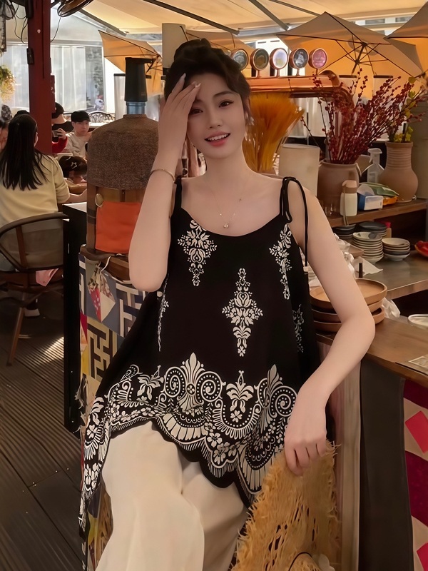 태슬달린 물결밑단포인트 페이즐리나시블라우스 루즈핏 뒷면배색화이트 동남아풍 스타일 디자인 - 상세 이미지 3