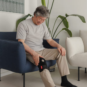 멜킨 무릎보호대 멜케어 아머드 닥터 의료용 러닝 슬개골 관절 연골 등산 ... 운동러 솔직 후기 | 실사용 리뷰 - 상품 이미지 4