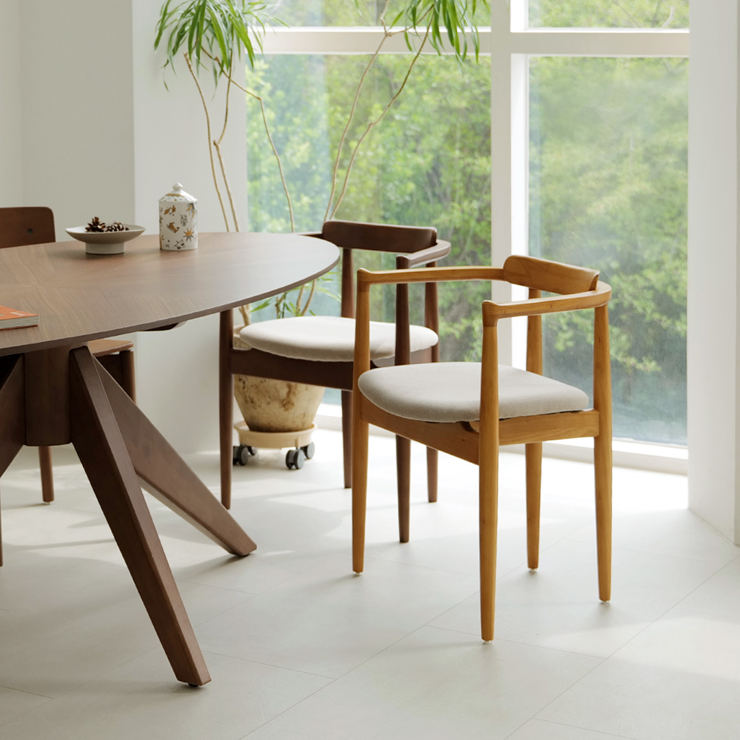 자야캠핑 포르보 1923 월넛 원목 인테리어 카페 식탁 쿠션 의자 암체어