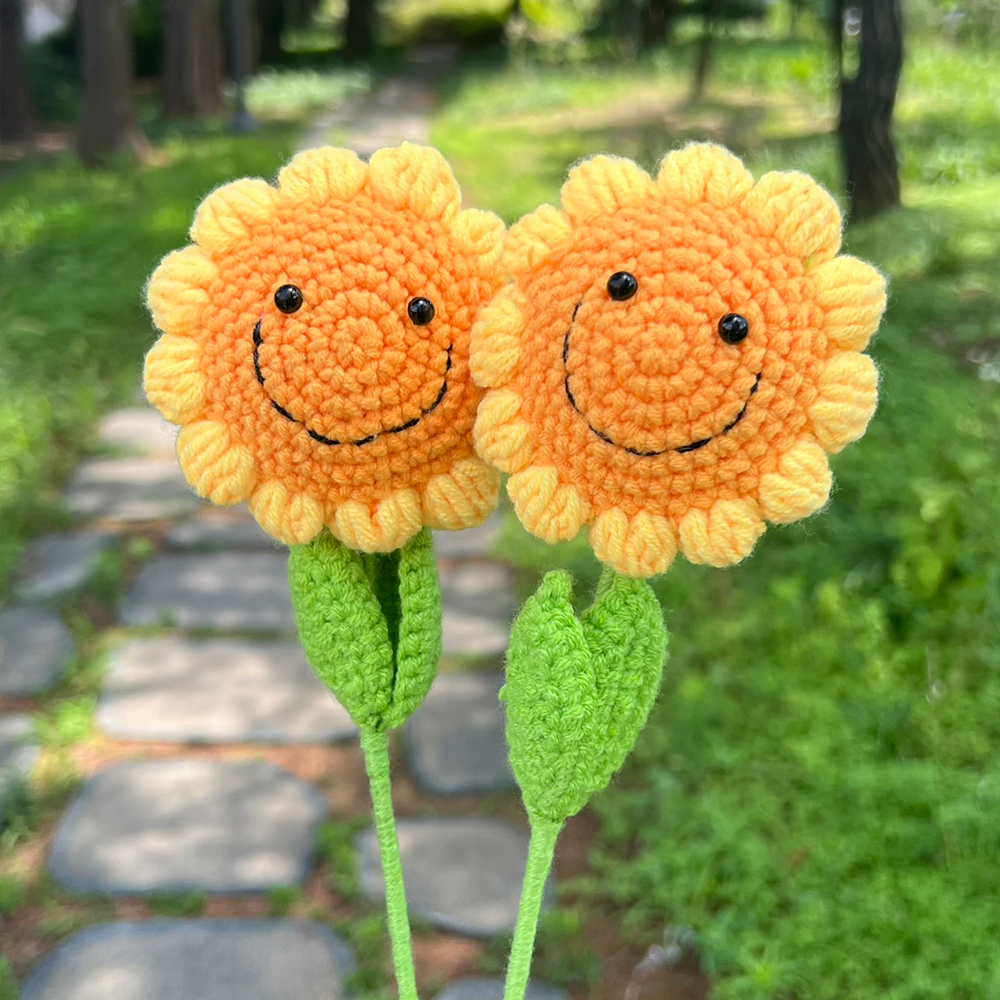 스마일 해바라기 뜨개 꽃 2P 수제 니트꽃 졸업식 선물 꽃다발 이미지 6