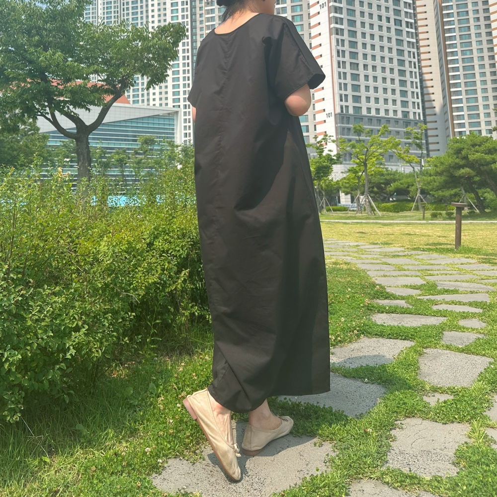 빅사이즈 자체제작 99-130 A라인 블랙 롱 원피스 루즈 오버핏 바스락 시원한 반팔 U넥