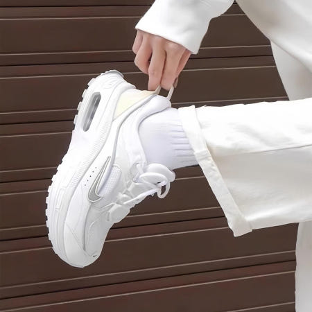 [해외]나이키 에어 맥스 블리스 우먼스 트리플 화이트 DH5128-101 DH5128-101