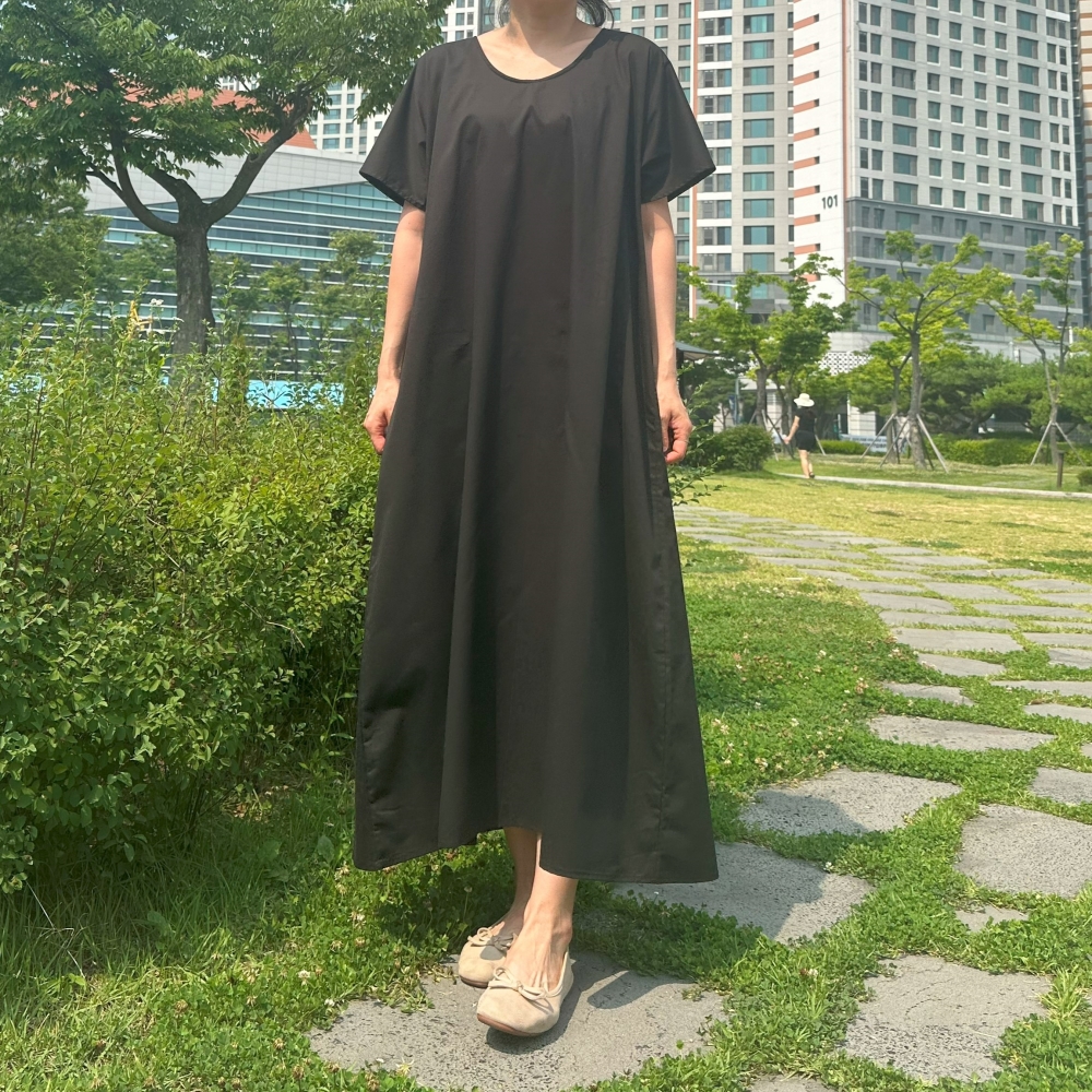 빅사이즈 자체제작 99-130 A라인 블랙 롱 원피스 루즈 오버핏 바스락 시원한 반팔 U넥