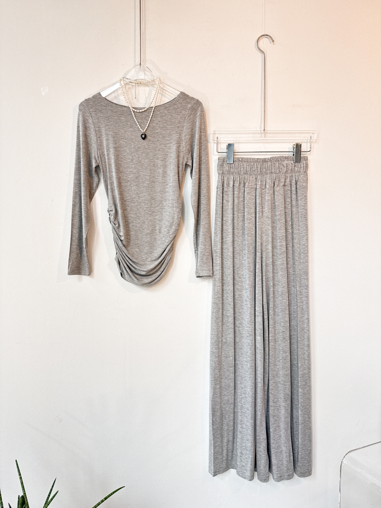 레이온 스판 입술 셔링 티셔츠 와이드 밴딩 트레이닝 세트 - 상품 이미지