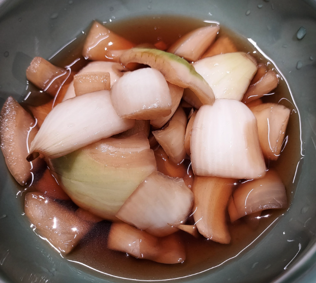 양파장아찌 2kg 양파피클 밑반찬 밥반찬 - 상품 이미지