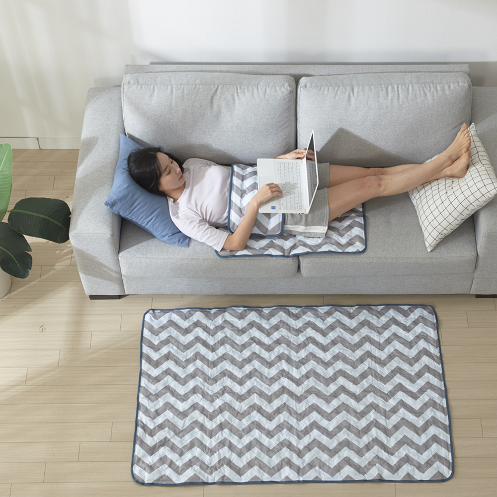 카이르 국산 쿨젤 쿨매트 냉감 여름 아이스 쿨링 패드 침대 매트리스 냉매트 90X60cm
