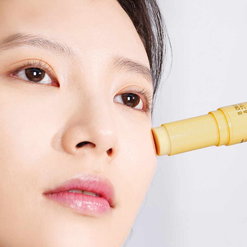 [바액] [기미스틱] 멀티밤 비타 [9g] 비타민C 25% 함유 기미 잡티 주근깨 개선 비타민C.E.트라넥삼산