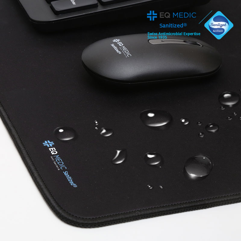 이큐메딕 Sanitize-GP100 항균 생활 방수 게이밍 장패드 데스크패드 - 상세 이미지 3
