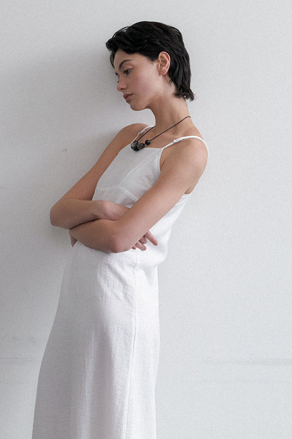 Crease Sleeveless Long Dress White - 상세 이미지 3
