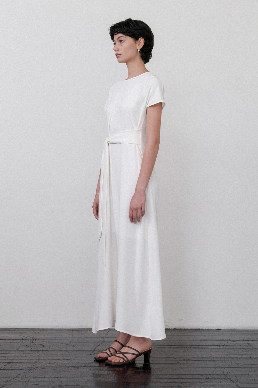 Half Sleeve Strap Long Dress White - 상세 이미지 3