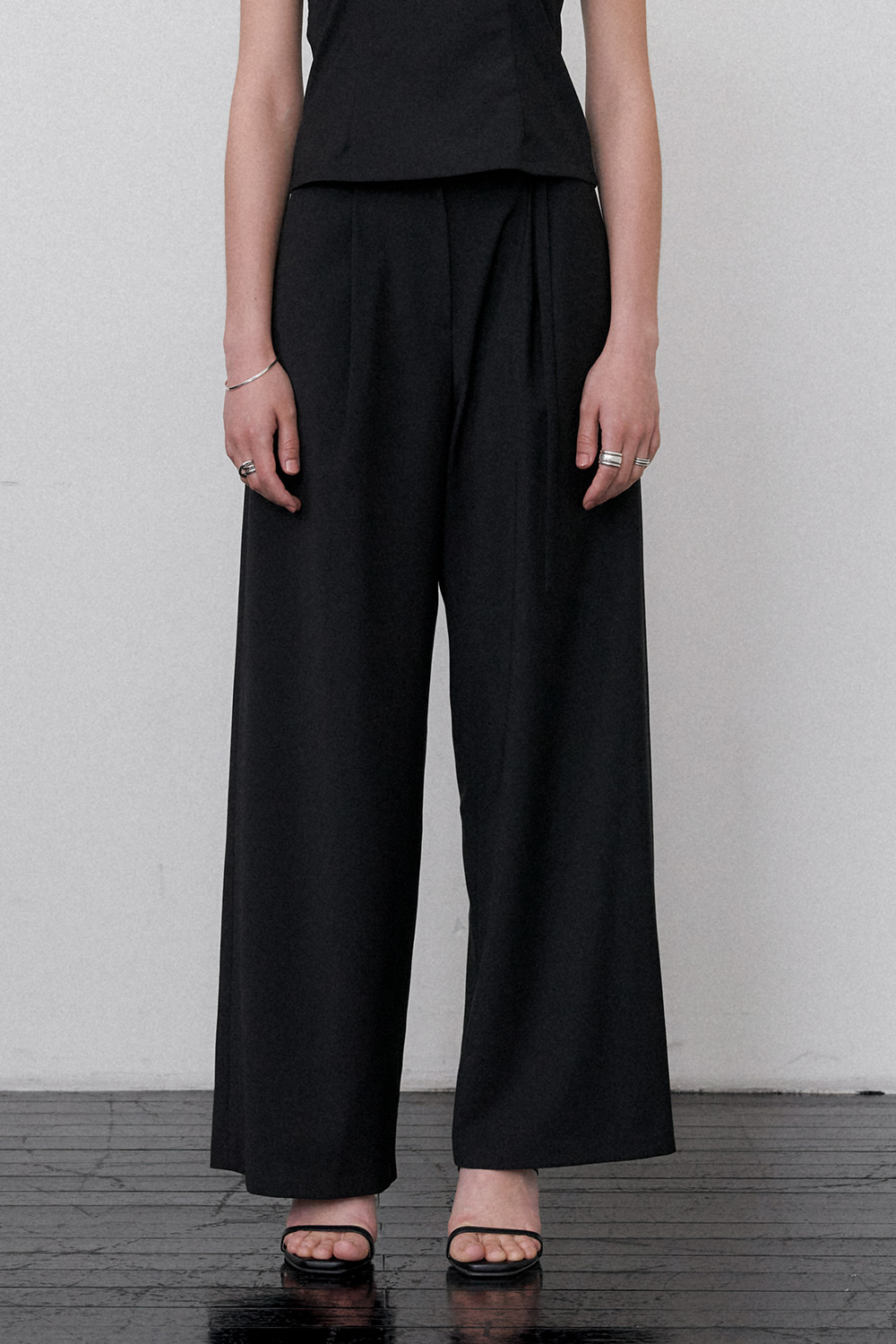 Summer Wool Belted Semi-wide Trouser Black - 상세 이미지 5