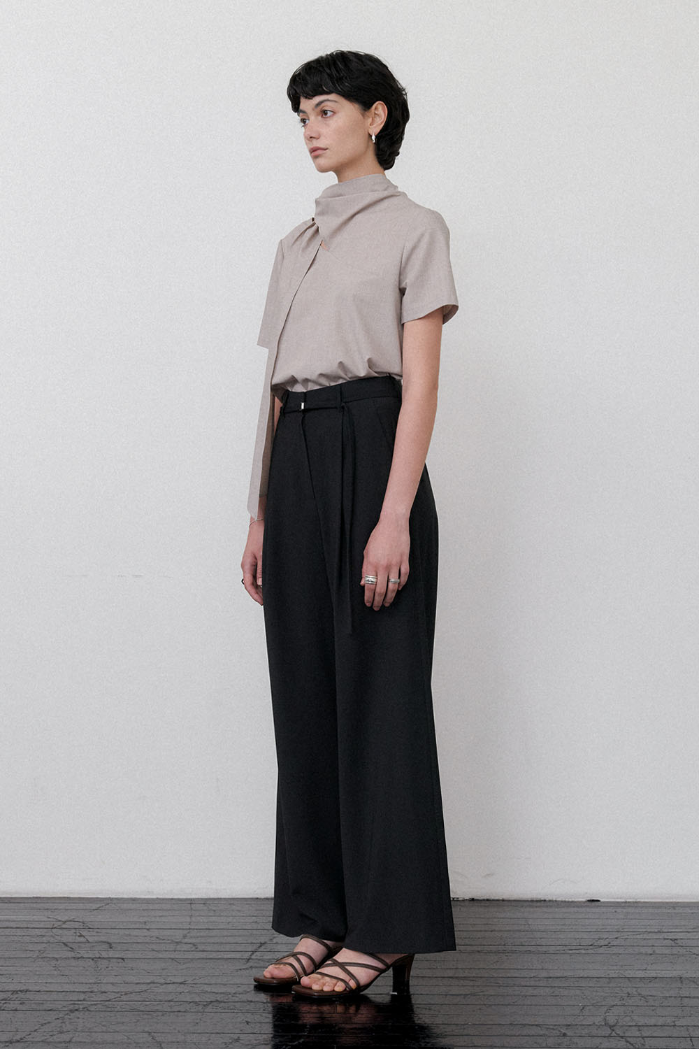 Summer Wool Belted Semi-wide Trouser Black - 상세 이미지 4