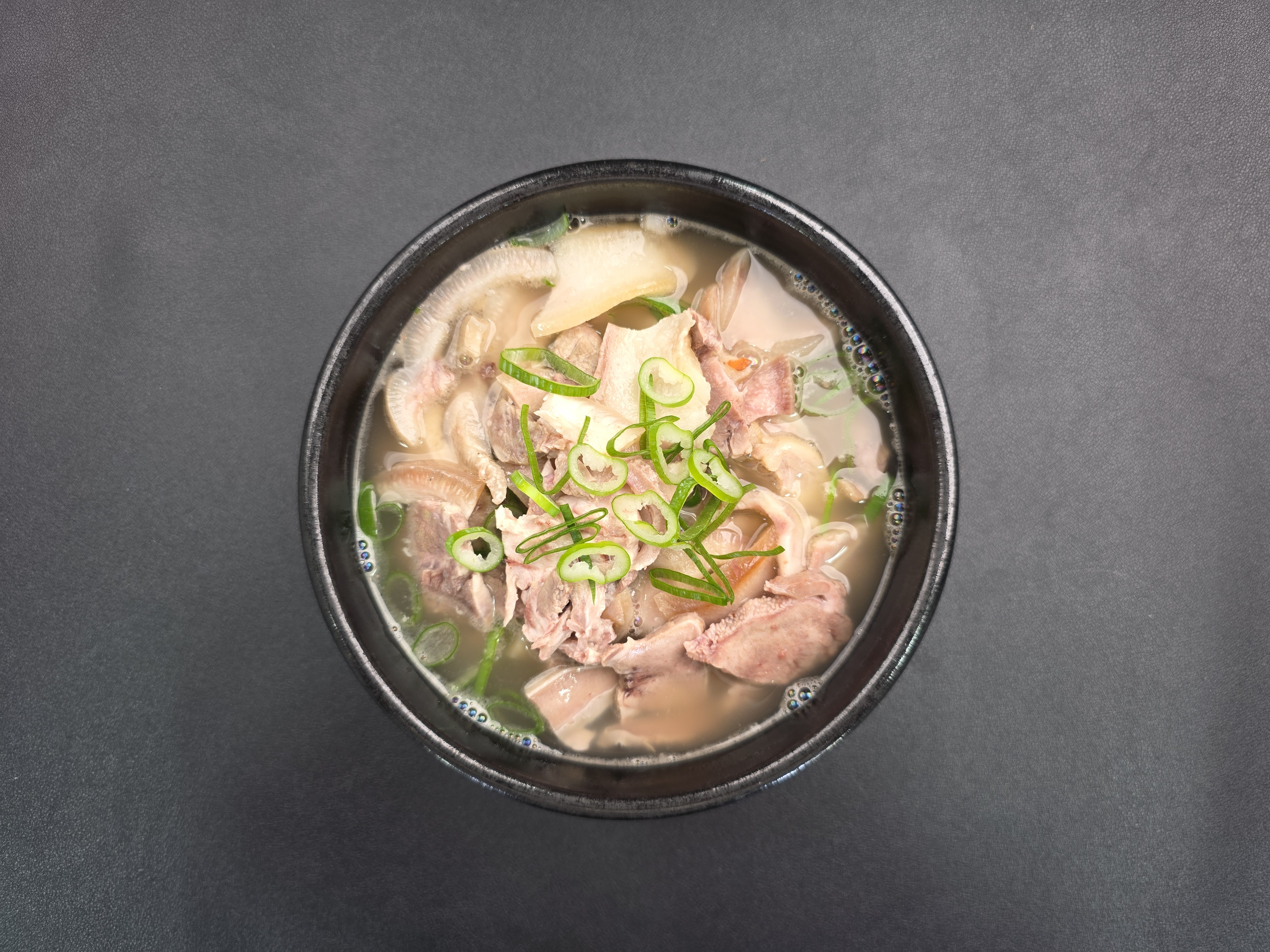 [막내연호 압도적 순대국 돼지국밥] 푸짐한 2인분 1kg /진한한우사골육수, 국내산 대파 듬뿍 - 상세 이미지 2