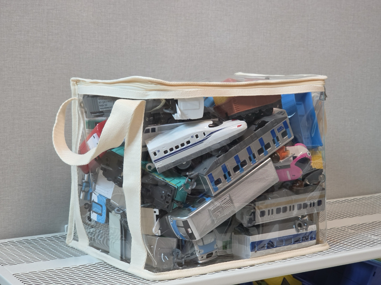 아오라 사각 TPU 투명 장난감 정리함 바구니 수납함 아기 인형 책 보관함 박스 M