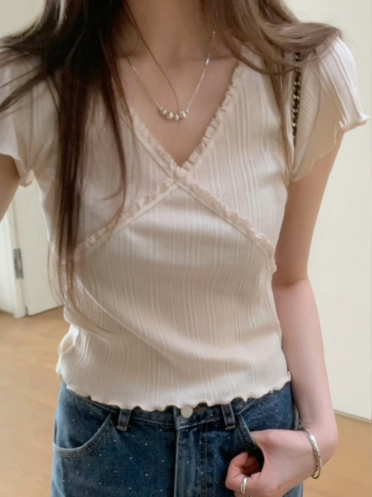러블리 프릴 브이넥 여성 여름 티셔츠 이너 썸머 여자 반팔티 세미크롭반팔티 - 상품 이미지
