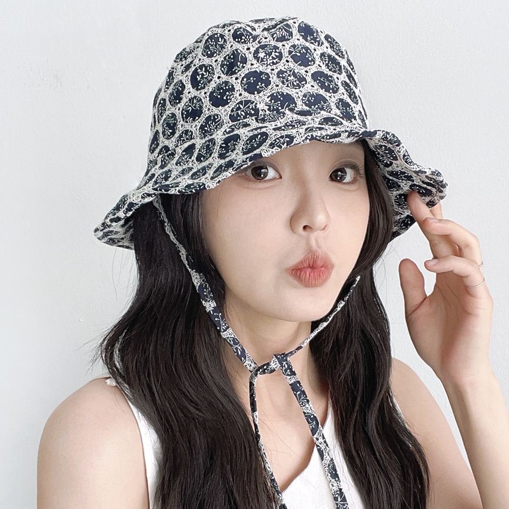 시원한 펀칭 플라워 레이스 여성 버킷햇 여름모자 휴양지 끈달린모자 - 상세 이미지 2
