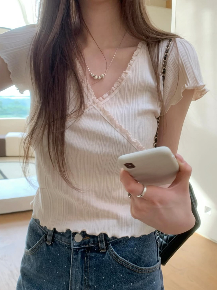 러블리 프릴 브이넥 여성 여름 티셔츠 이너 썸머 여자 반팔티 세미크롭반팔티 - 상세 이미지 3