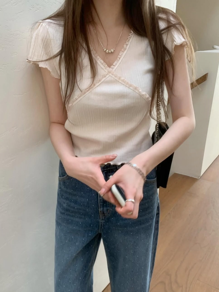 러블리 프릴 브이넥 여성 여름 티셔츠 이너 썸머 여자 반팔티 세미크롭반팔티 - 상세 이미지 4