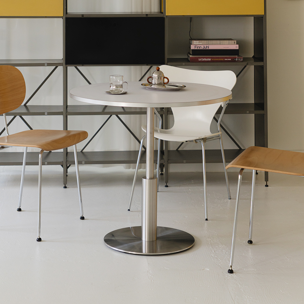 미드센추리테이블 원형 1인 식탁 카페 다이닝 테이블 화이트 600 컬럼 테이블