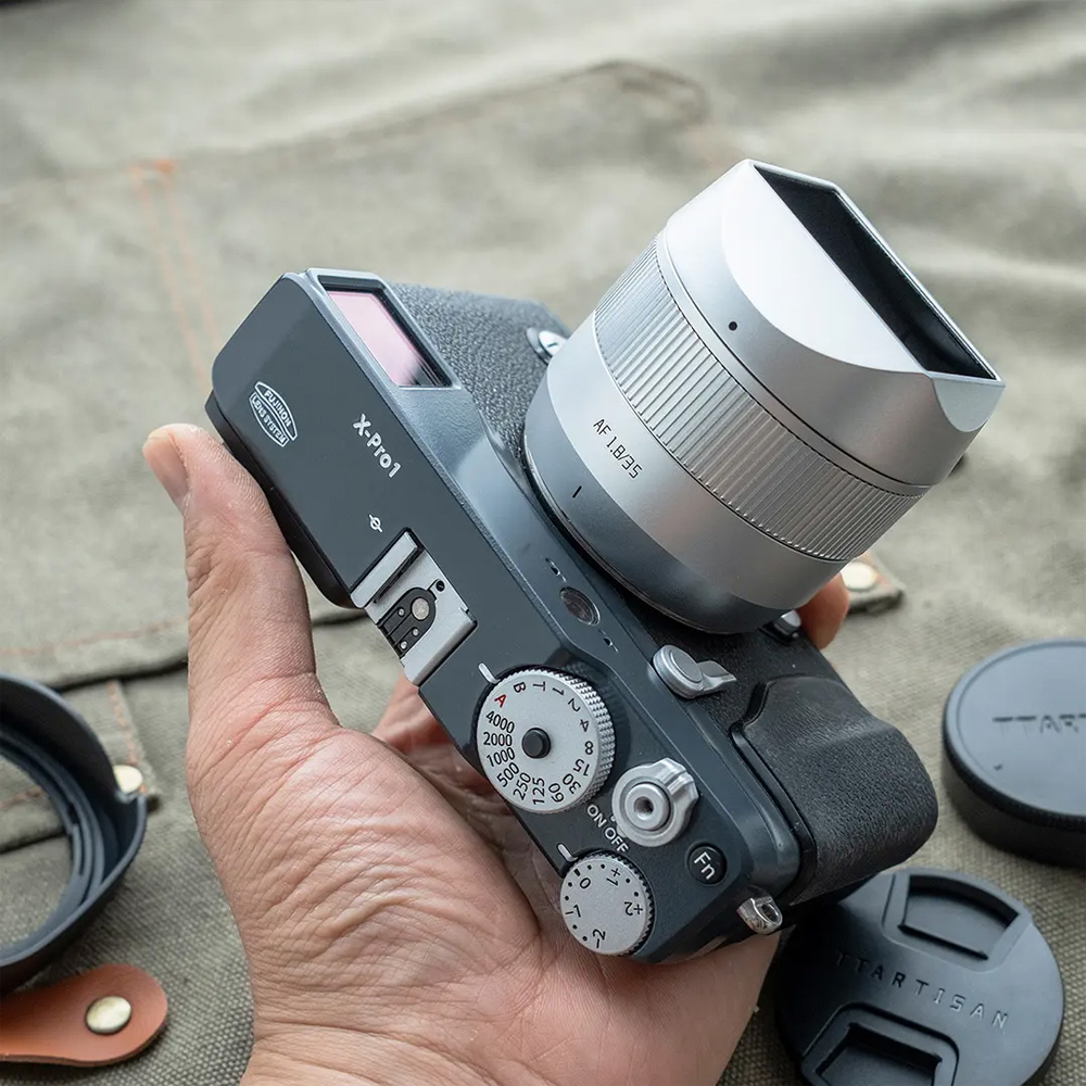 티티아티산 AF 35mm F1.8 II 후지 X마운트 APS-C 렌즈 실버 - 상세 이미지 3