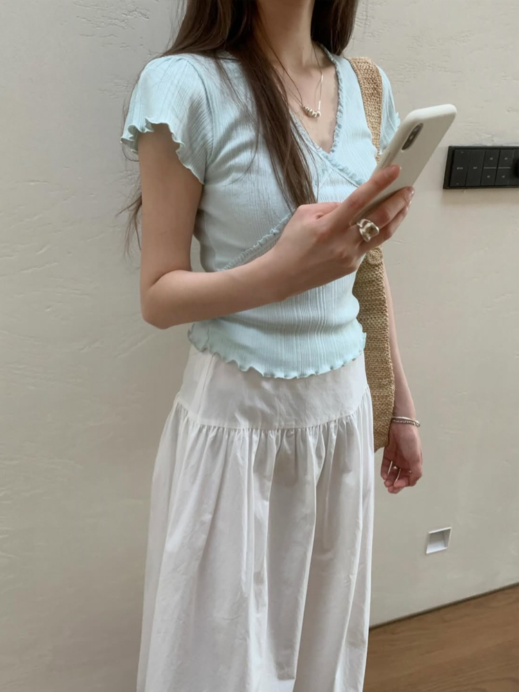 러블리 프릴 브이넥 여성 여름 티셔츠 이너 썸머 여자 반팔티 세미크롭반팔티 이미지 8