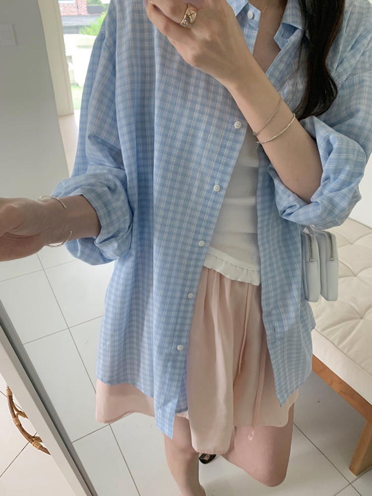 오버핏 얇은 체크 셔츠 블라우스 여름남방 썸머블라우스 긴팔 여자 여름셔츠 블루 하늘색 - 상세 이미지 2